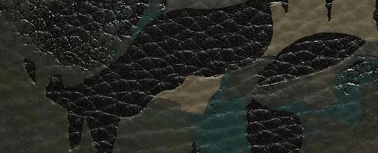 3-IN-1 WALLET WITH CAMO PRINT