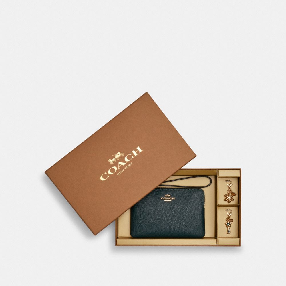 Boxed Corner Zip Wristlet - C6878 - GOLD/FOREST GREEN