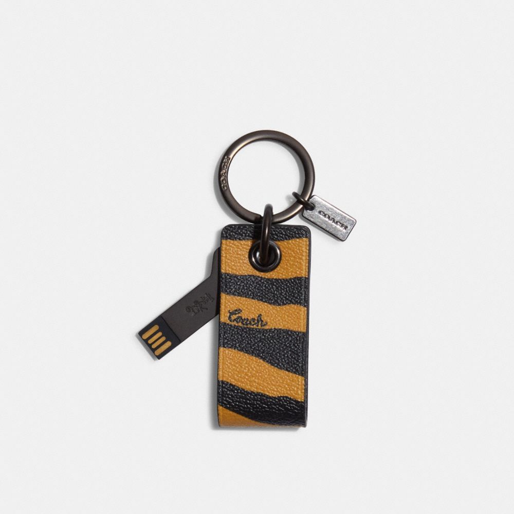 COACH C7019 - Usb Key Fob With Tiger Print GUNMETAL/HONEY/BLACK MULTI