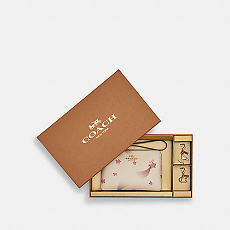 COACH Boxed Corner Zip Wristlet With Disco Star Print - GOLD/CHALK MULTI - C7350