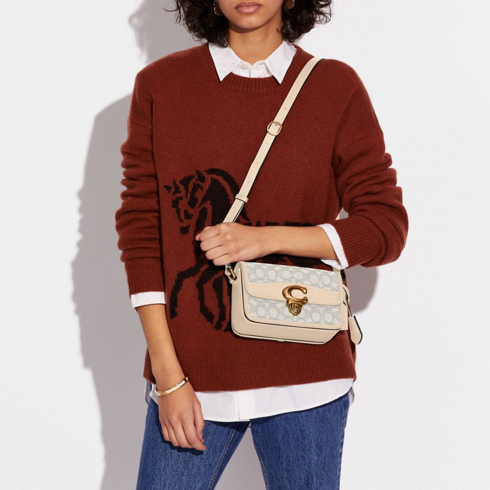 STUDIO 19 經典 SIGNATURE 緹花面料單肩手袋