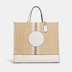 Dempsey Tote 40 In Signature Jacquard With Stripe And Coach Patch - GOLD/LIGHT KHAKI CHALK - COACH C8418