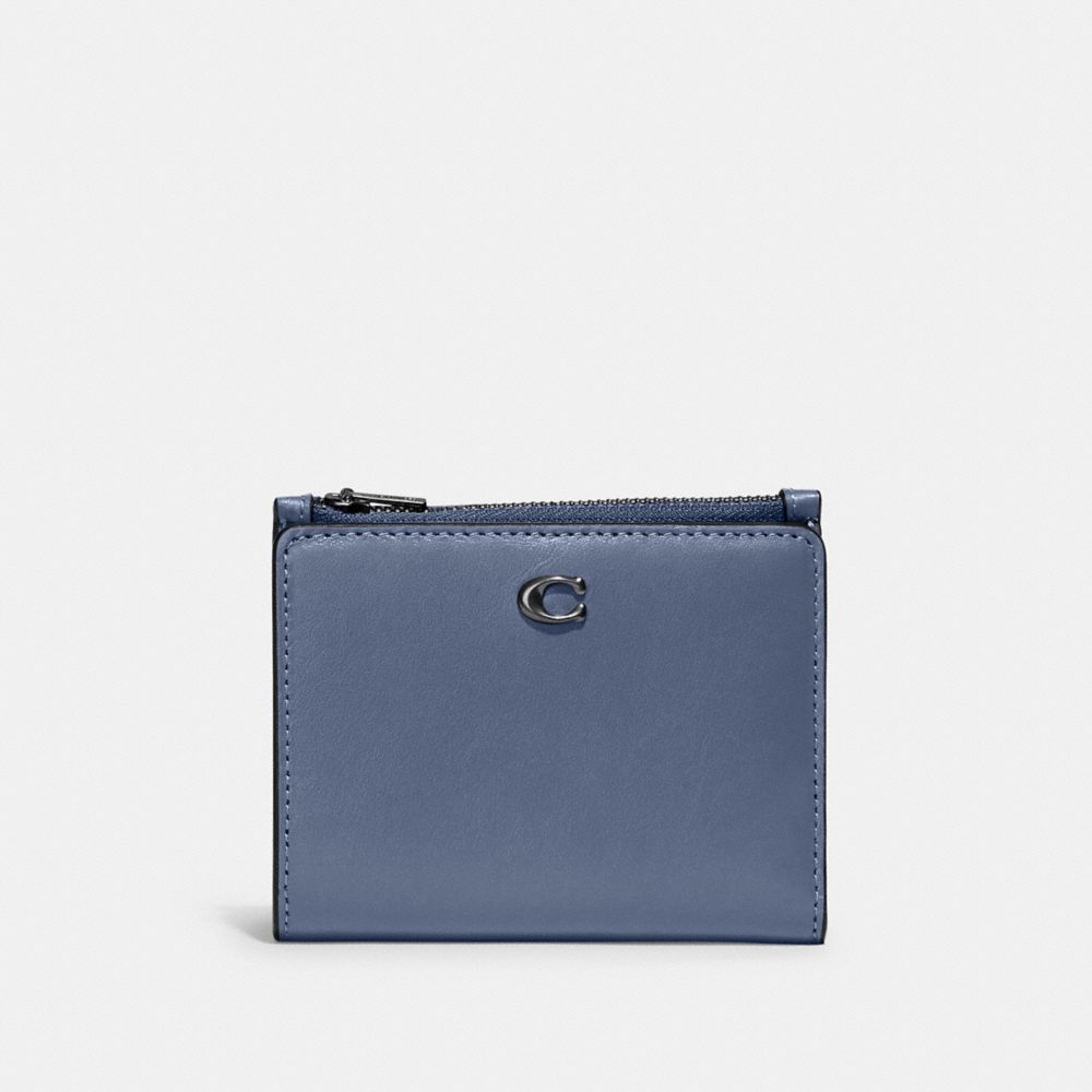 Bifold Snap Wallet - C8435 - Pewter/Washed Chambray