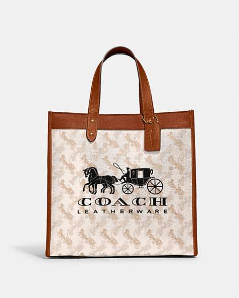 FIELD TOTE WITH HORSE AND CARRIAGE PRINT AND CARRIAGE BADGE