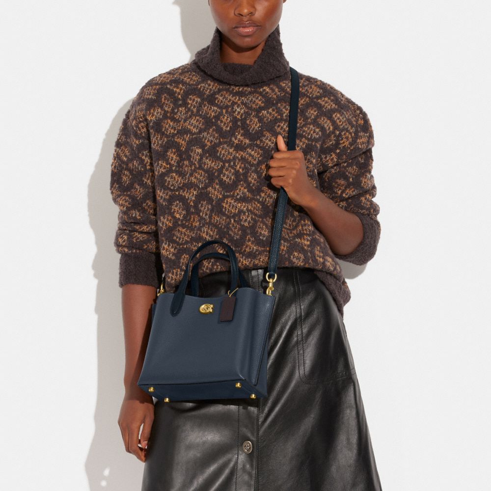 WILLOW TOTE 24 IN COLORBLOCK