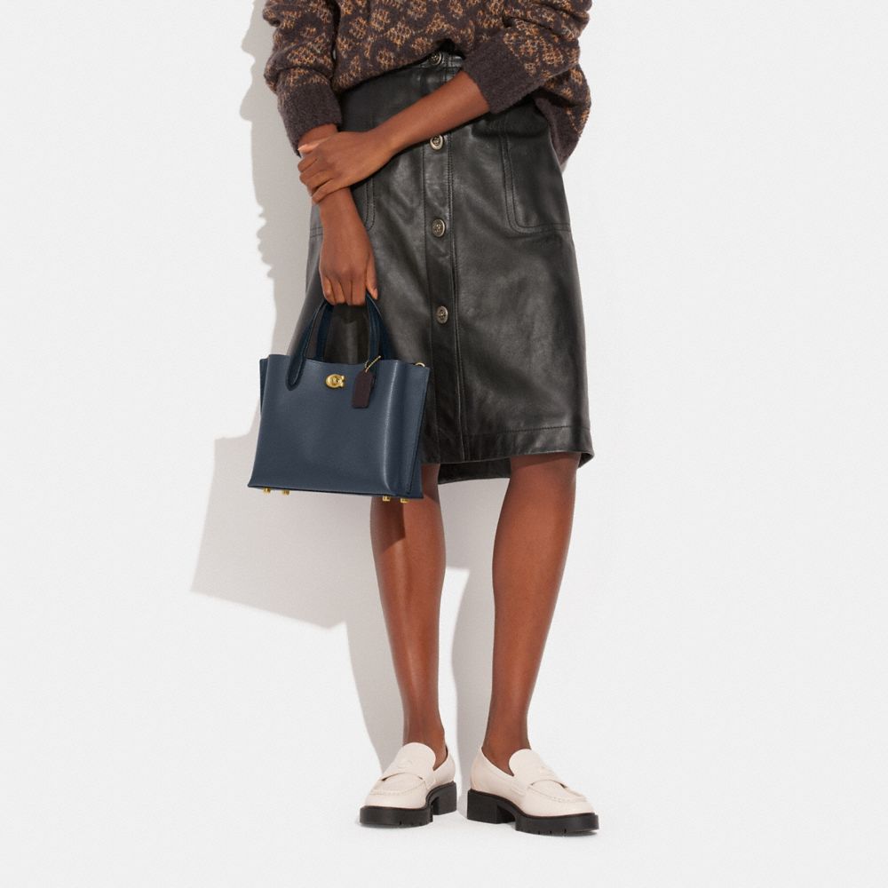 WILLOW TOTE 24 IN COLORBLOCK