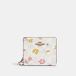 Snap Wallet In Signature Canvas With Mystical Floral Print - GOLD/CHALK MULTI - COACH C8704