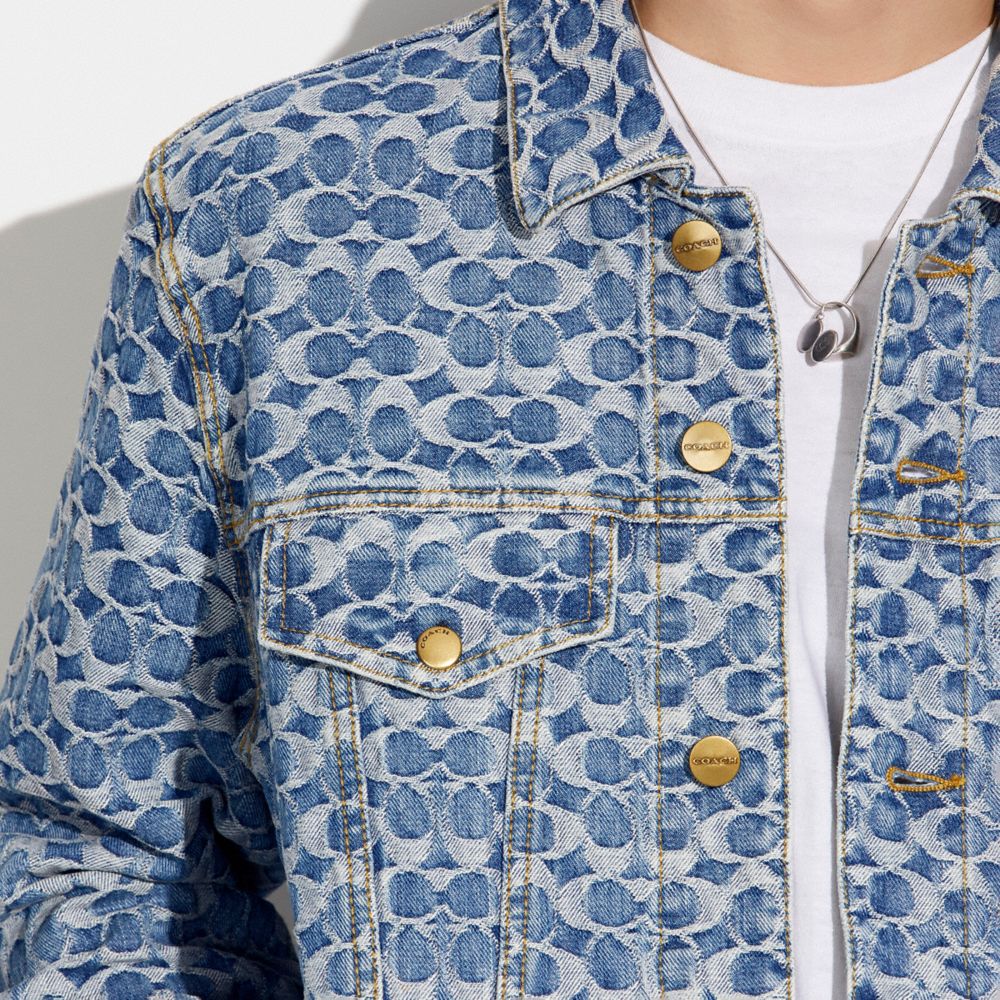 ALL OVER SIGNATURE DENIM JACKET