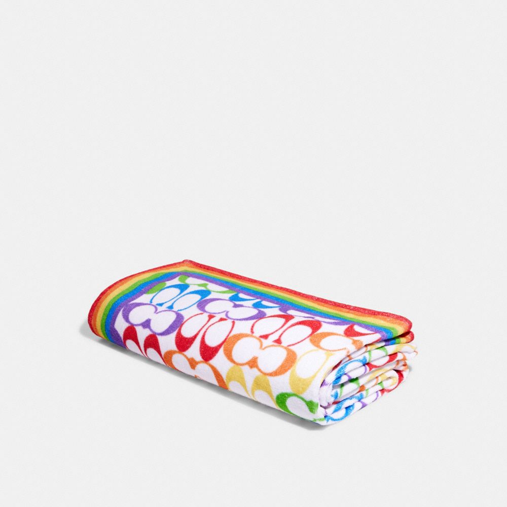 COACH C9774 - Rainbow Signature Towel MULTI