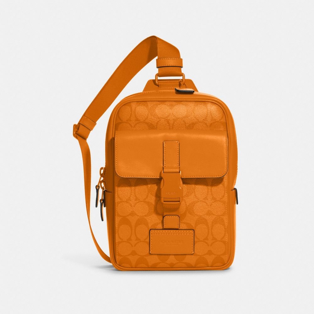 Track Pack In Signature Canvas - C9838 - GUNMETAL/LIGHT ORANGE