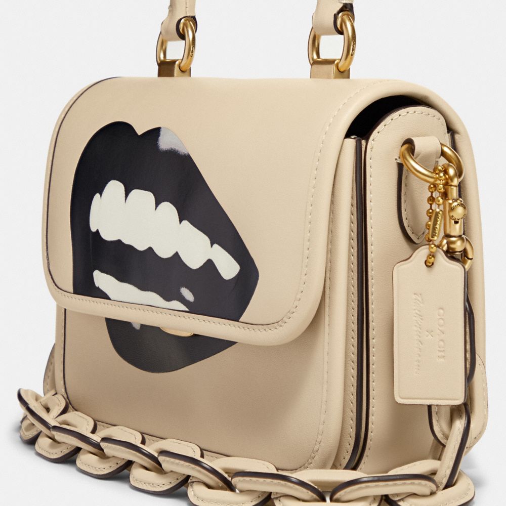 [COACH X TOM WESSELMANN 로그 탑 핸들 CA123 B4/IY]