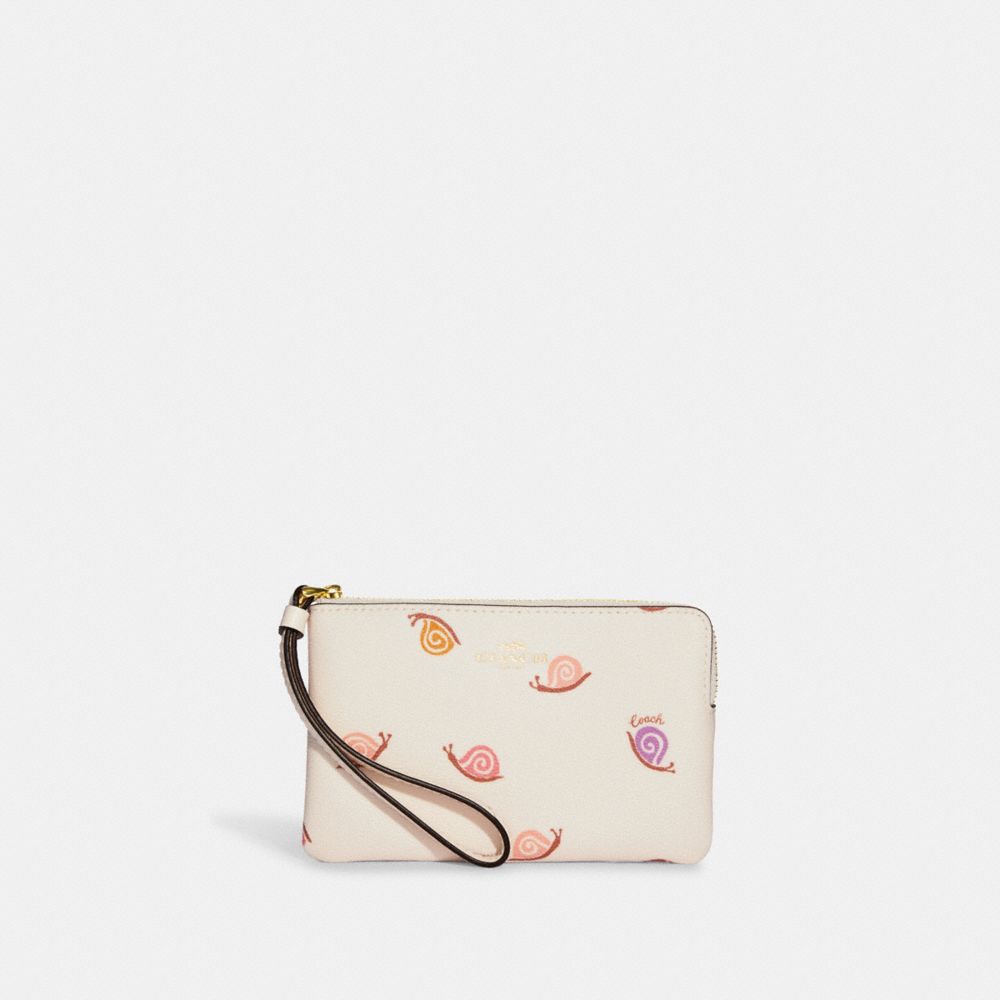 COACH CA790 Corner Zip Wristlet With Snail Print GOLD/CHALK MULTI