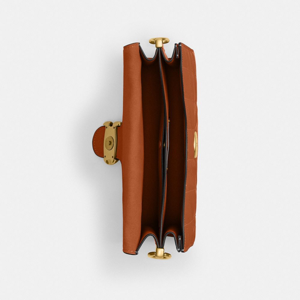 TABBY CHAIN 絎縫鏈條單肩手袋