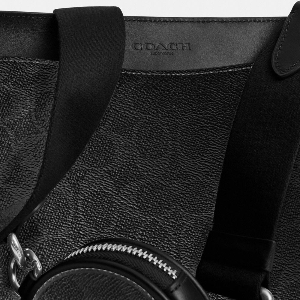 HITCH CONVERTIBLE CROSSBODY IN SIGNATURE CANVAS