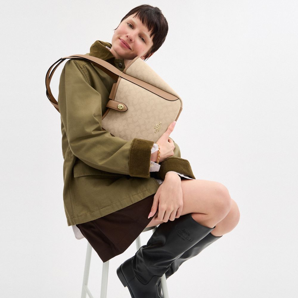 HADLEY 經典 SIGNATURE旋鎖托特手袋