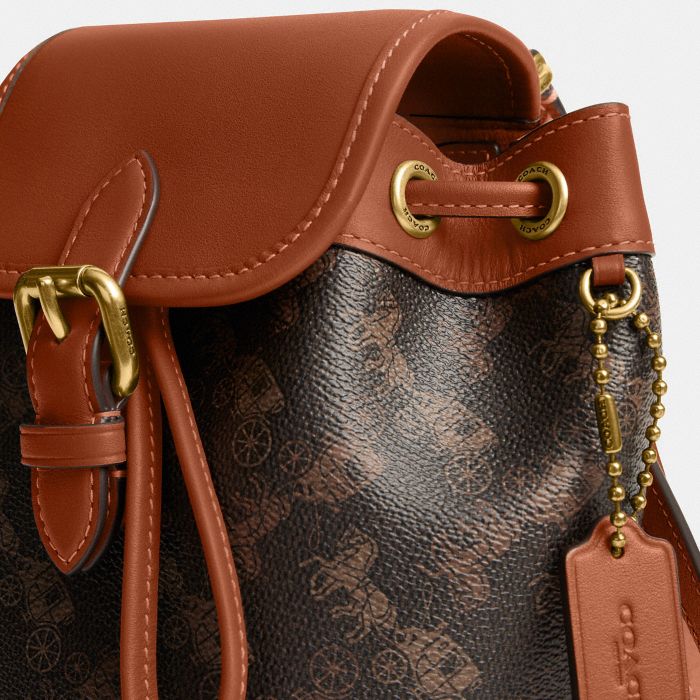 HARPER 馬車主題圖案印花後背包