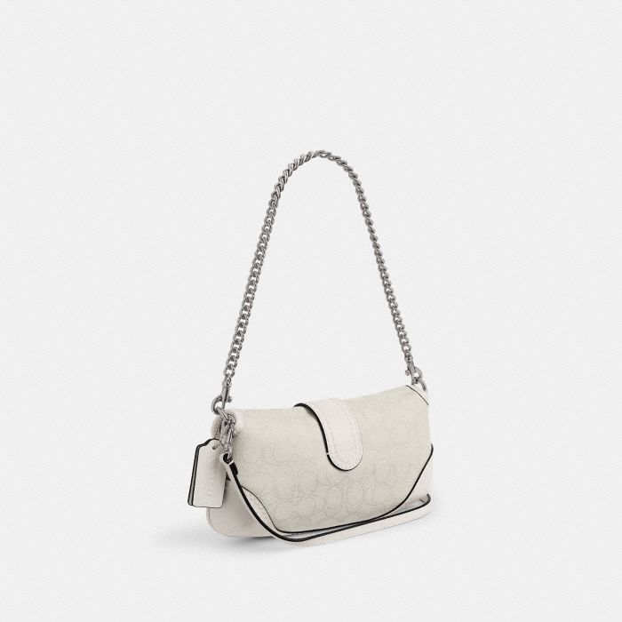 SOHO BAG 25 IN SIGNATURE JACQUARD