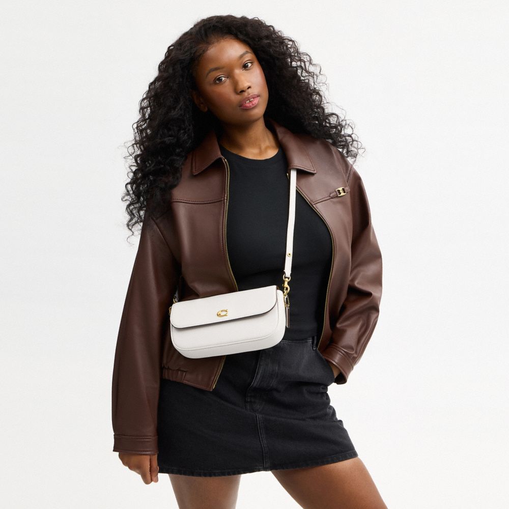 BROOK翻蓋鏈帶包