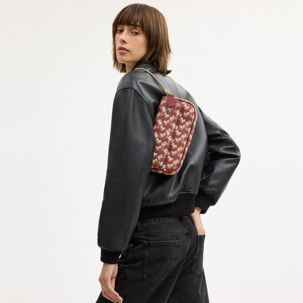 BROOK 馬車圖案印花 翻蓋鏈帶包