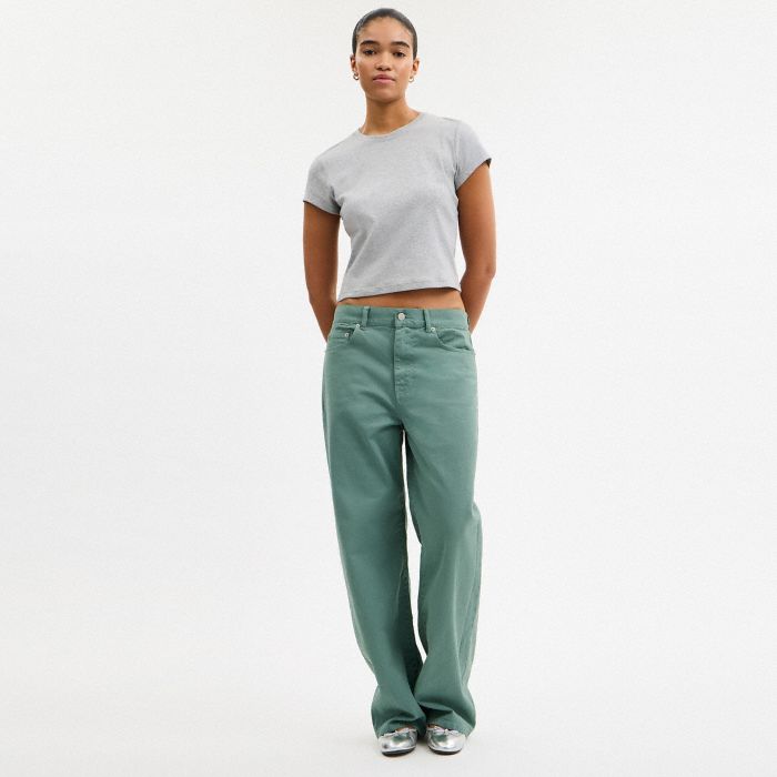 LOOSE FIT JEANS