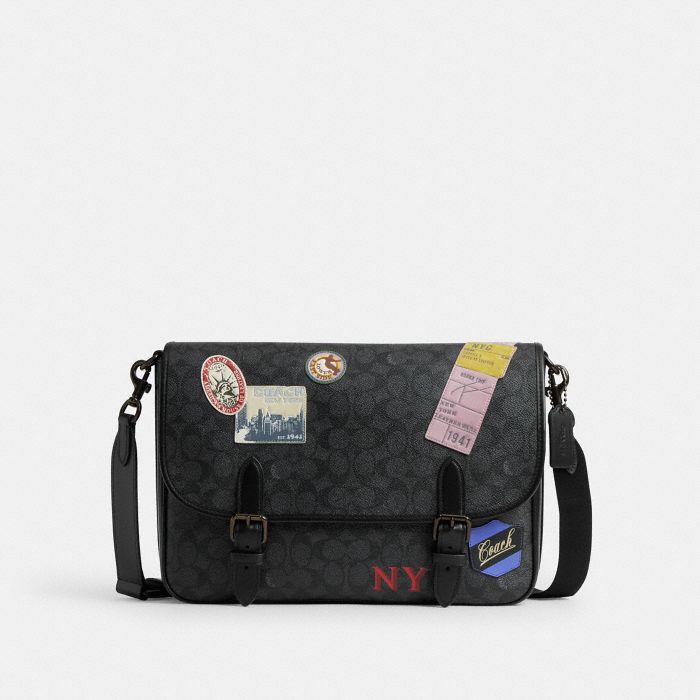 HITCH MESSENGER BAG IN SIGNATURE CANVAS WITH PATCHES