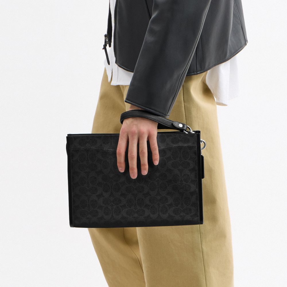 CHARTER POUCH IN SIGNATURE CANVAS