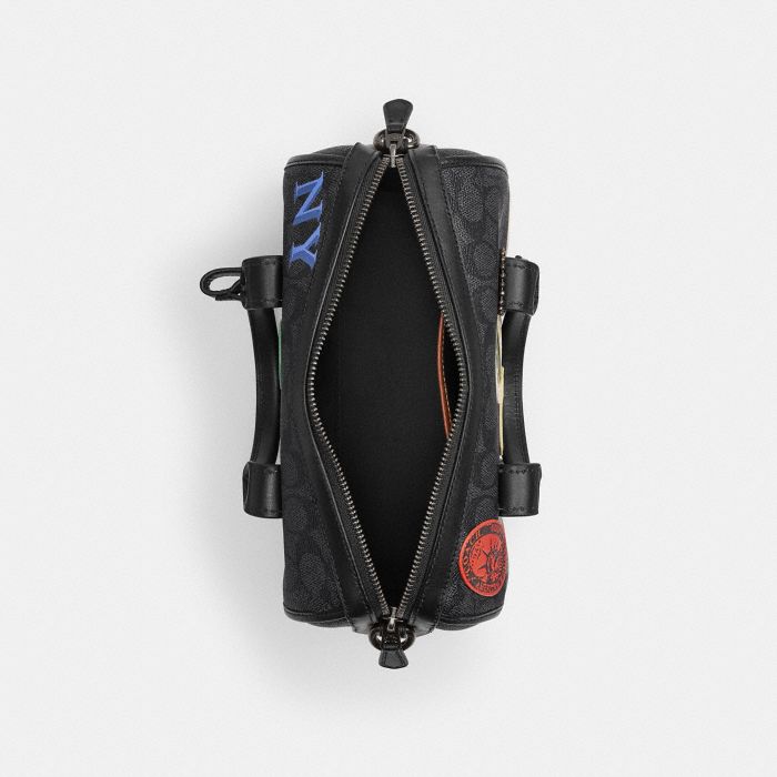 GOTHAM DUFFLE BAG 24 IN SIGNATURE CANVAS WITH PATCHES