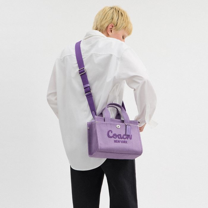 COLORED DENIM CARGO TOTE 26