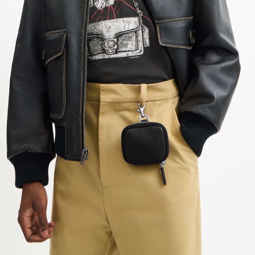 CLIP ON POUCH