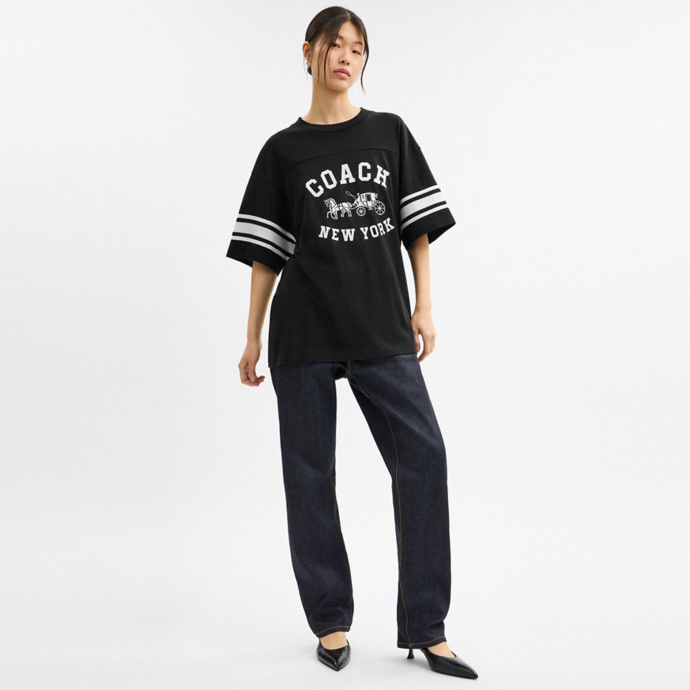 RELAXED HORSE AND CARRIAGE T SHIRT