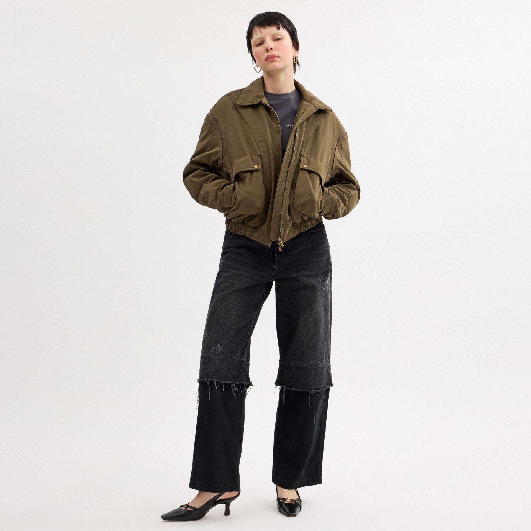 大人気 【MATIN KIM】 X Coach COLORBLOCKED BOMBER JACKET Matin Kim X Coach COLORBLOCKED BOMBER JACKET IN BLACK