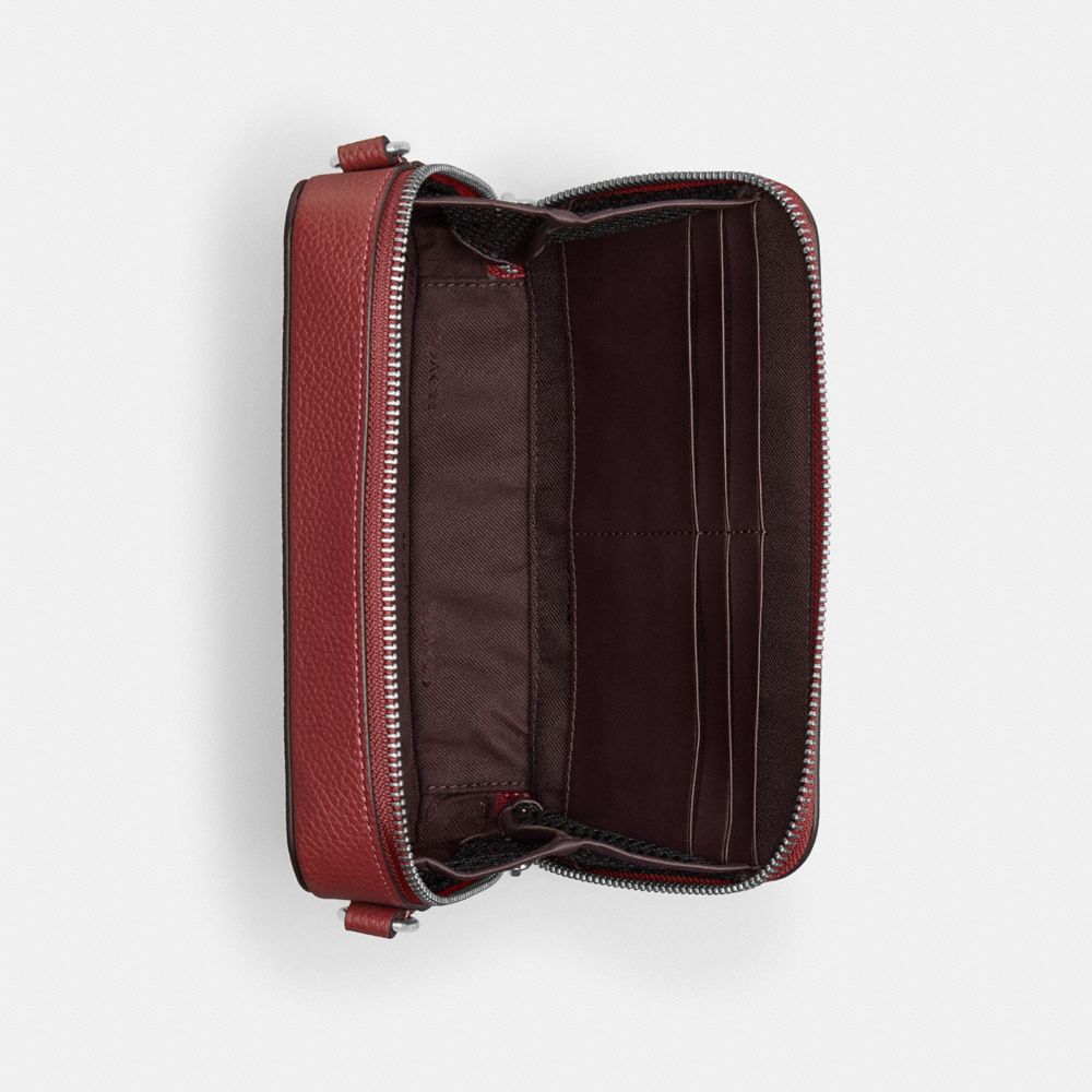 CHARTER 輕薄斜背手袋