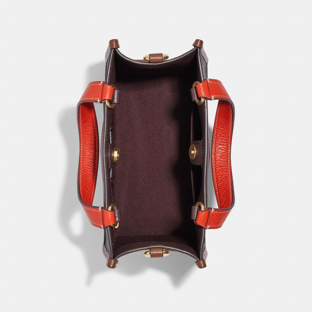 DEMPSEY TOTE 22 IN SIGNATURE CANVAS WITH HEDGEHOG PRINT