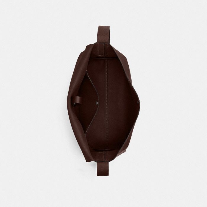 LUDLOW MESSENGER BAG