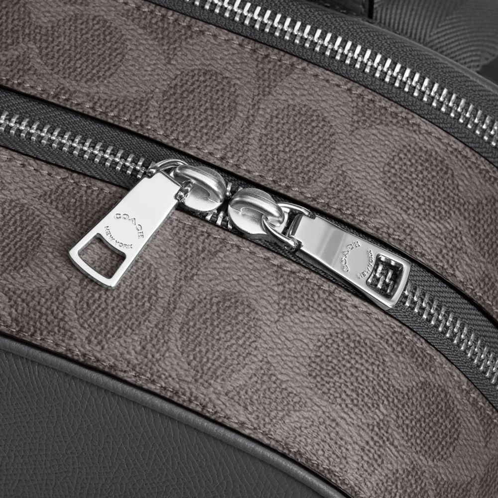 WADE BACKPACK IN SIGNATURE CANVAS