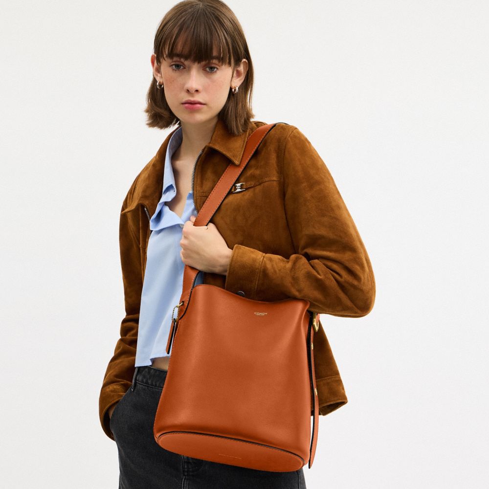 BLEECKER BUCKET BAG