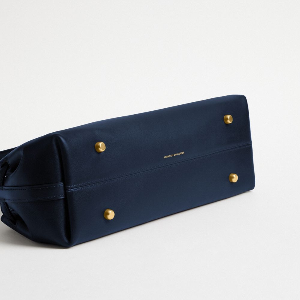 EMPIRE CARRYALL 34 手袋