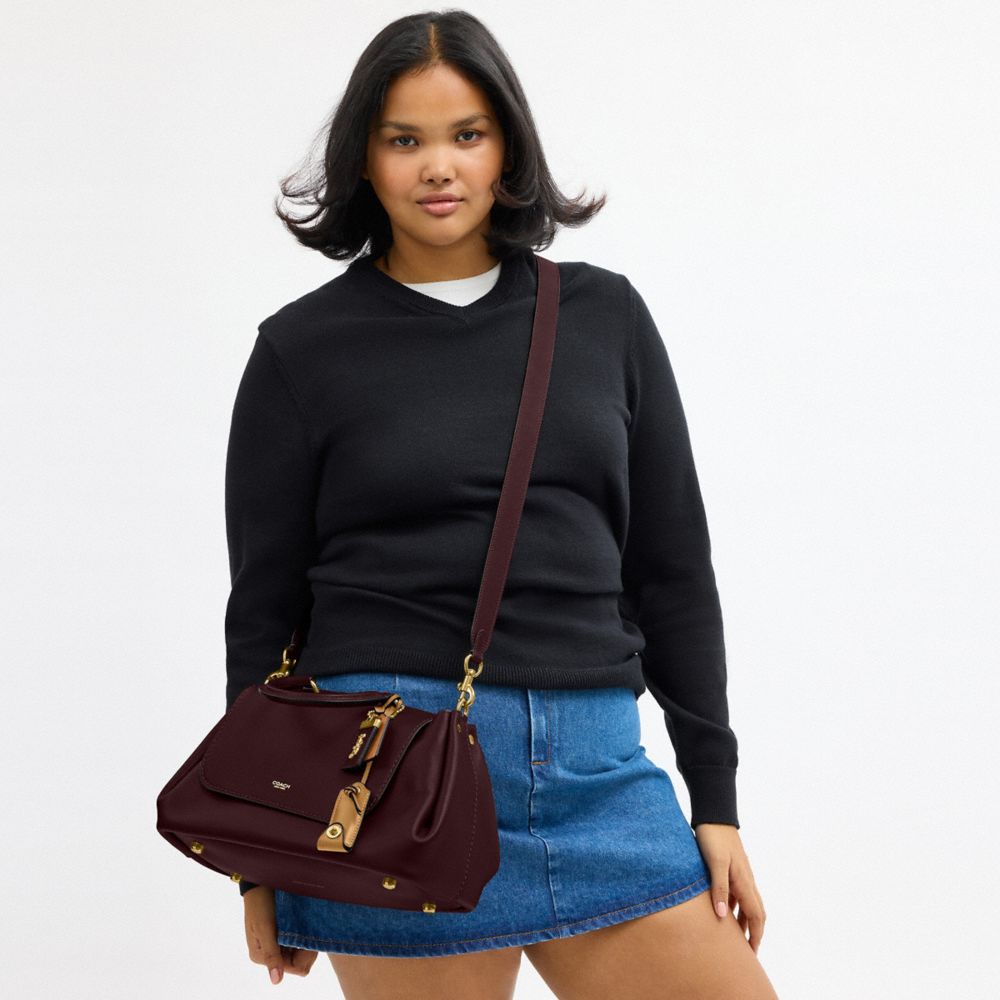 SLOUCHY ROGUE 頂部提把手袋