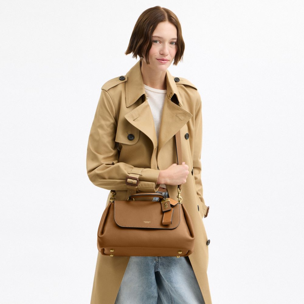 SLOUCHY ROGUE 頂部提把手袋