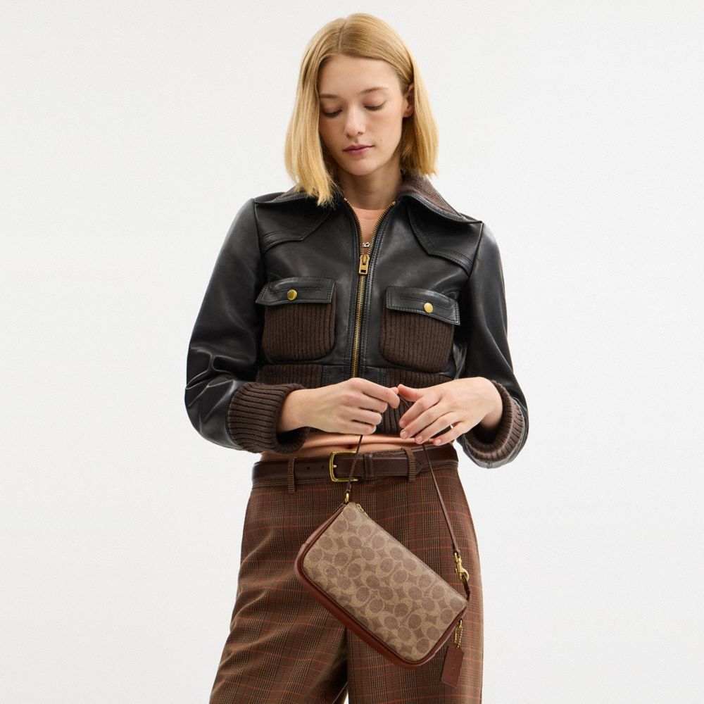 PLAZA 經典 SIGNATURE手包