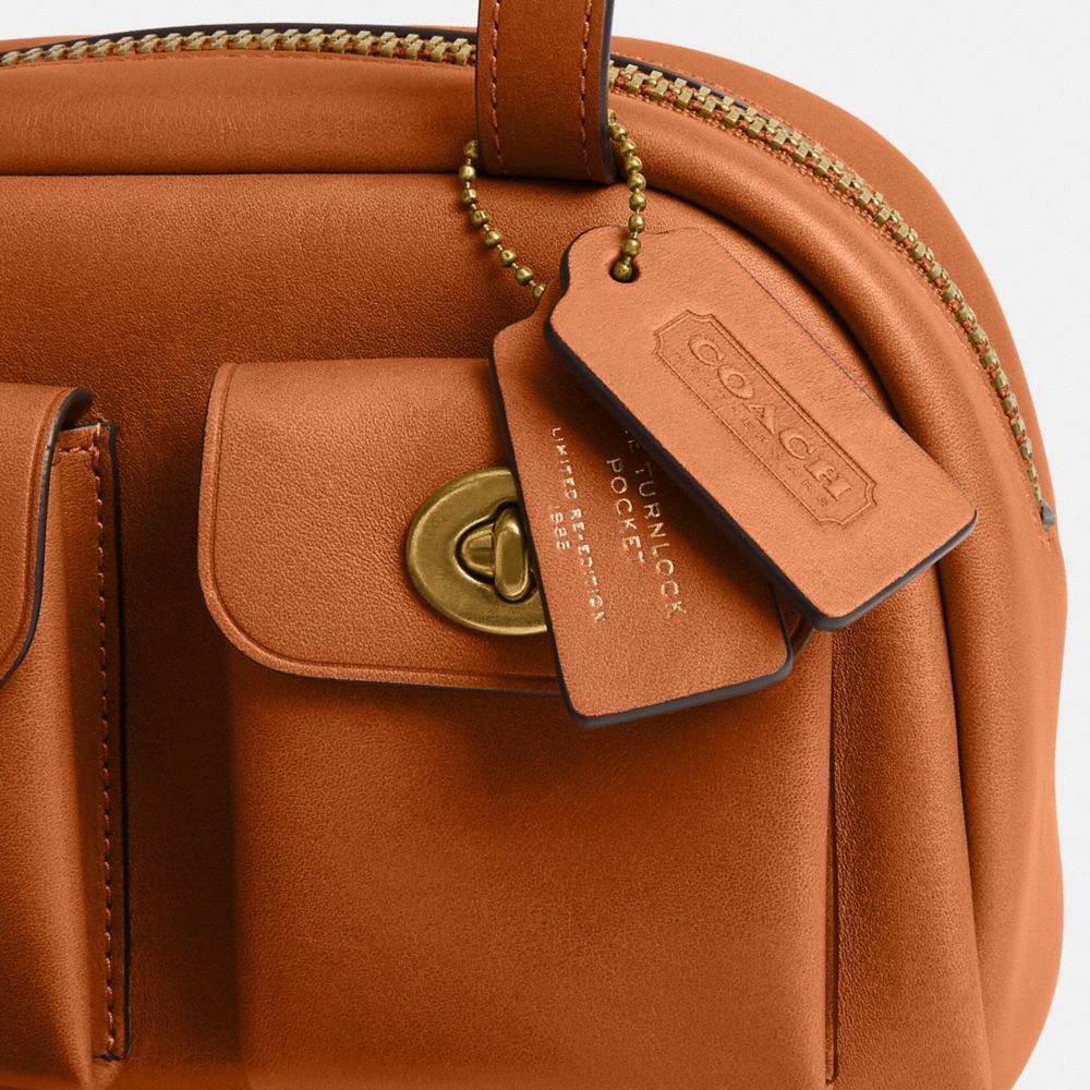 TWIN TURNLOCK BAG 20