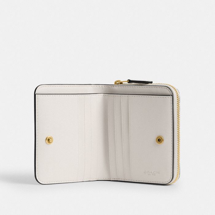 Refined Calf Leather Essential Billfold Wallet With Sticker Print