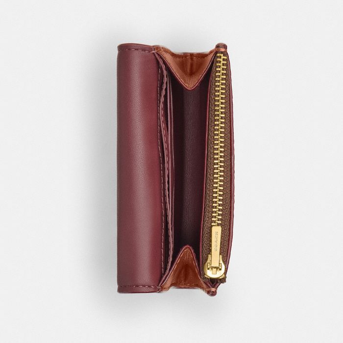 ESSENTIAL FLAP CARD CASE IN SIGNATURE CANVAS