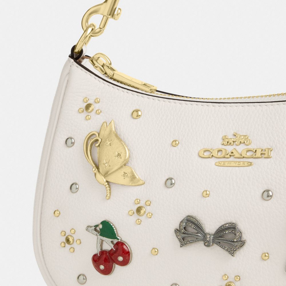 TERI SHOULDER BAG WITH PINS