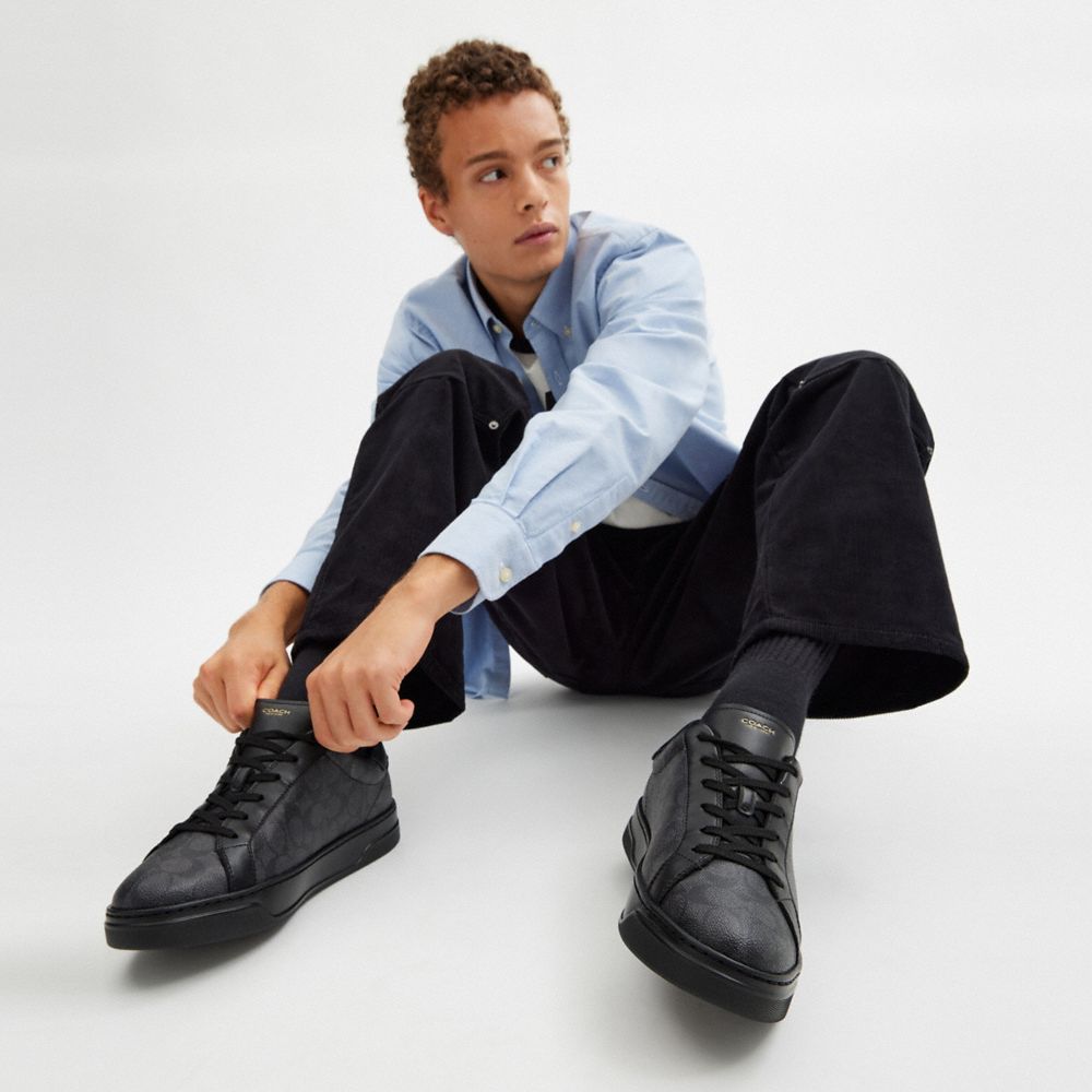 HIGH LINE SNEAKER IN SIGNATURE CANVAS