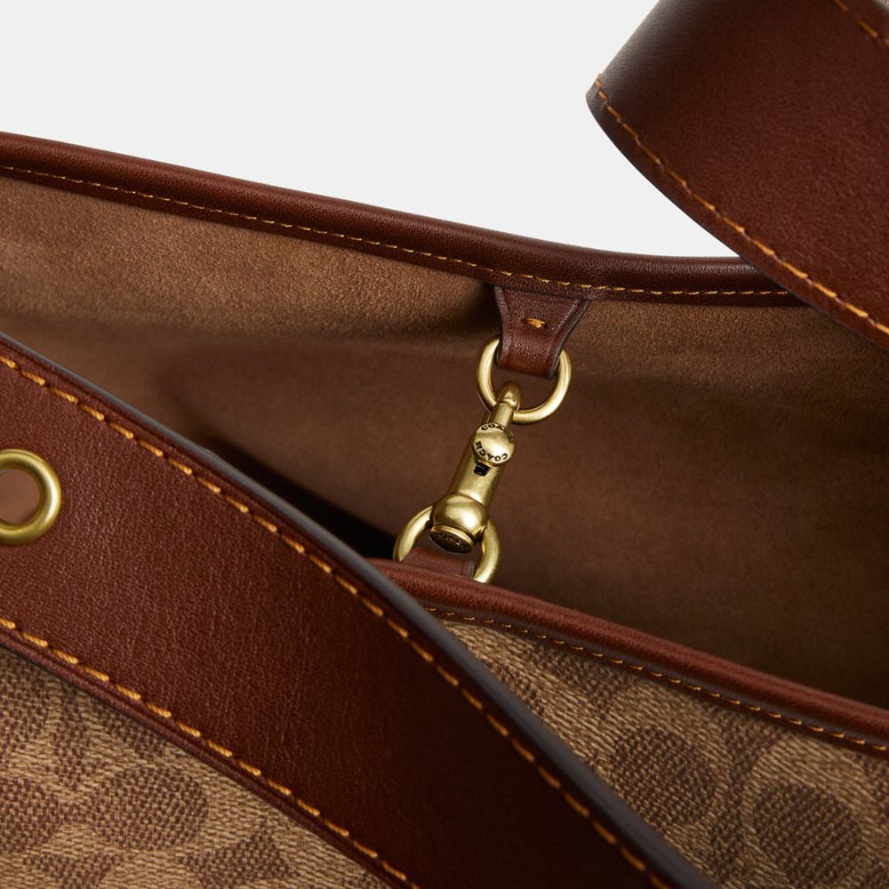 BLEECKER 經典 SIGNATURE 帆布水桶包