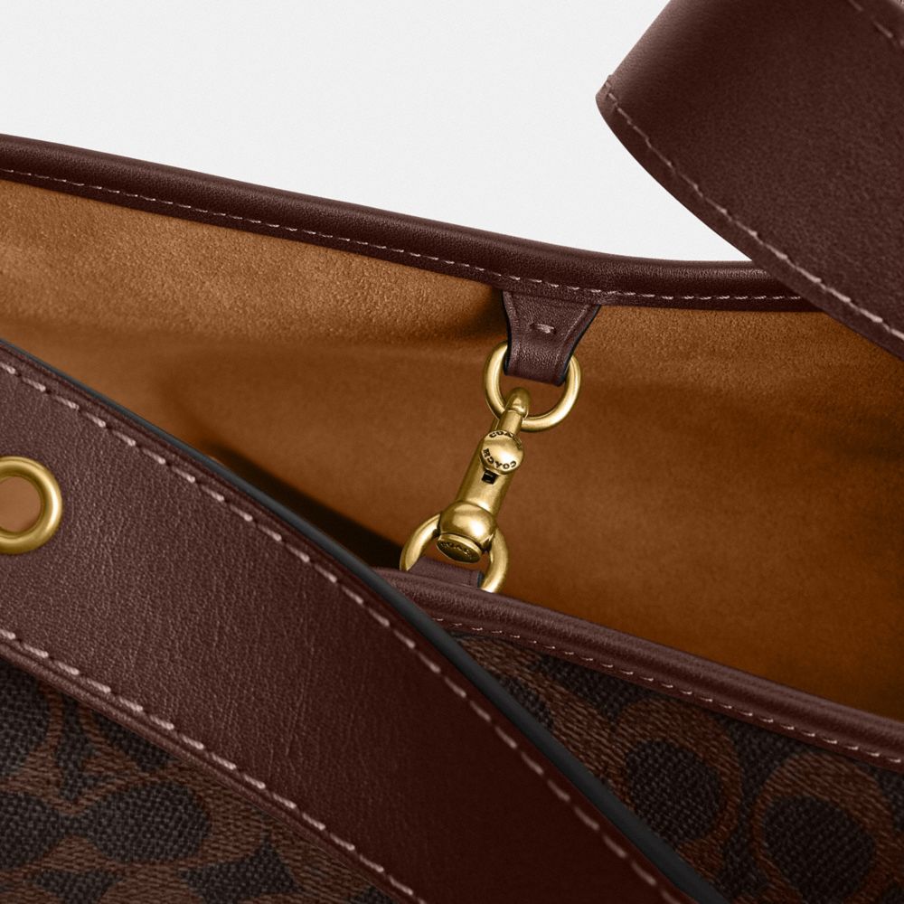 BLEECKER 經典 SIGNATURE 帆布水桶包