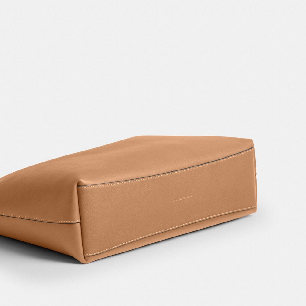 BROOKLYN SHOULDER BAG 34