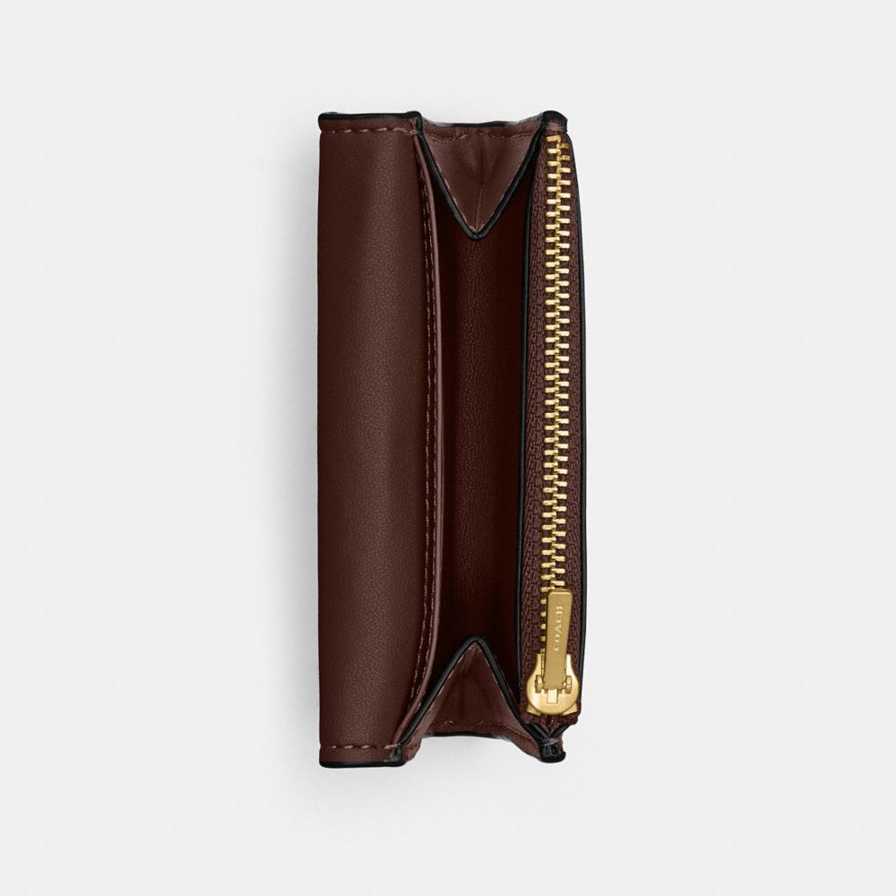 ESSENTIAL FLAP CARD CASE