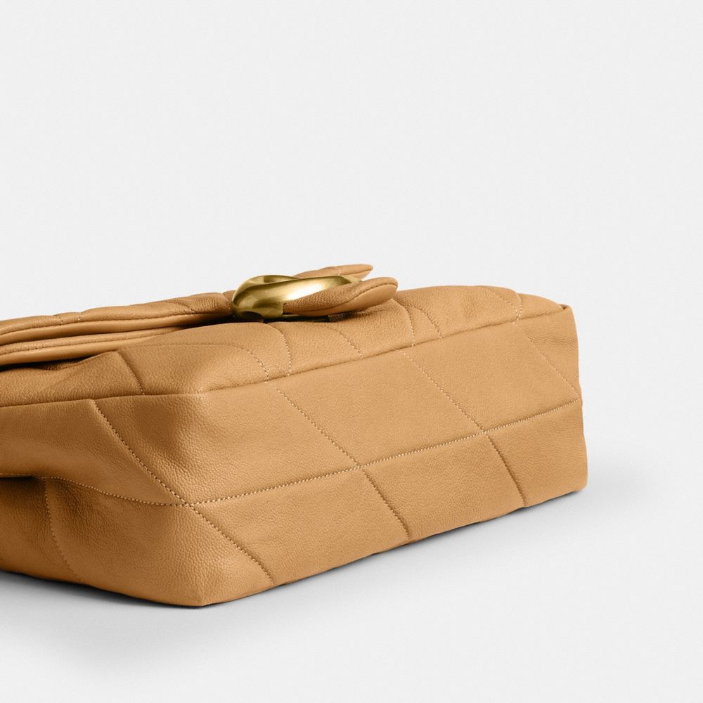 TABBY 絎縫 26 單肩手袋